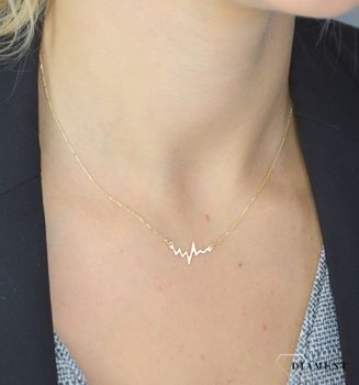 Złoty naszyjnik celebrytka 333 'linia życia' EKG ✅ Złote Naszyjniki Damskie w Sklepie z Biżuterią zegarki-diament.pl ✅ Piękne i Eleganckie Naszyjniki  (1).JPG